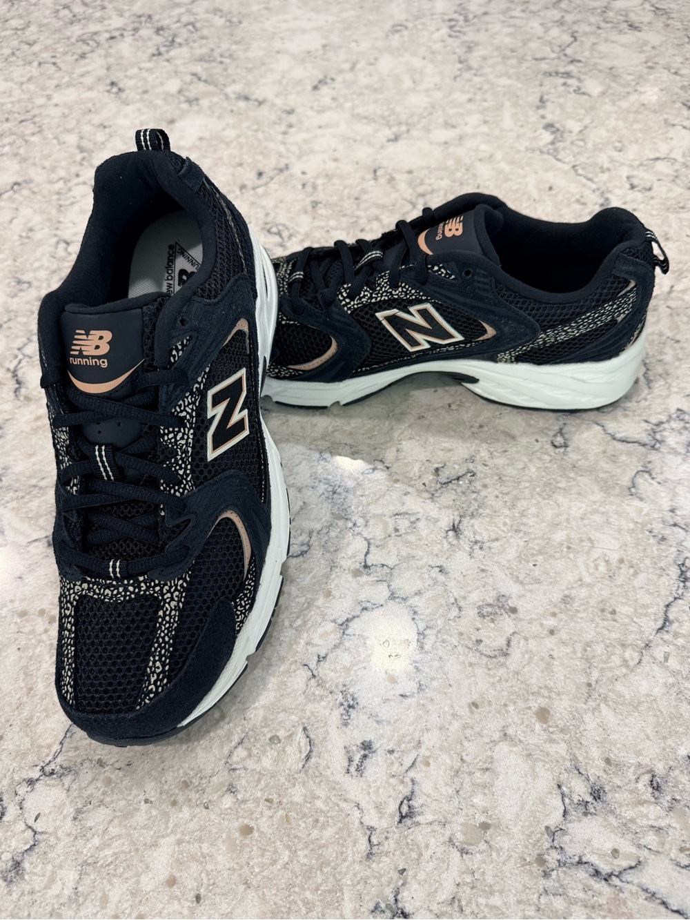 NEW x Size 8M/9.5W x New Balance 530 Black Flat Taupe Running - U530CRB